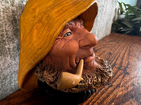 Fisherman Wall Hanging Plaque with Pipe - Nautical Decor