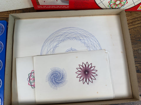 Kenner's New Spirograph Drawing Toy