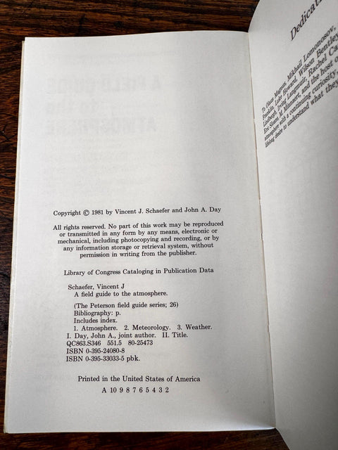 A Field Guide to the Atmosphere by Vincent J. Schaefer & John A. Day | 1981 Paperback