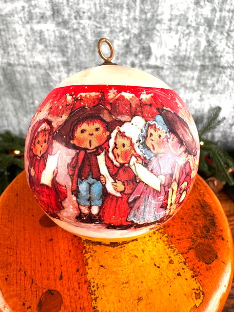 1976 Commemorative Christmas Ornament with Children Caroling Illustration