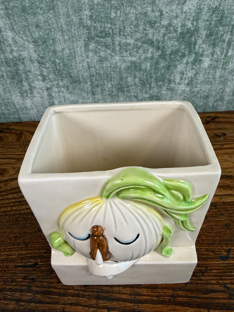 Vintage 1979 Fitz and Floyd Onion Baking Soda Holder