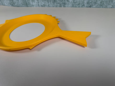 Vintage Yellow Fish Picnic Plate Holders