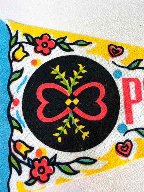Vintage Pennsylvania Felt Souvenir Pennant with Folk Art Design
