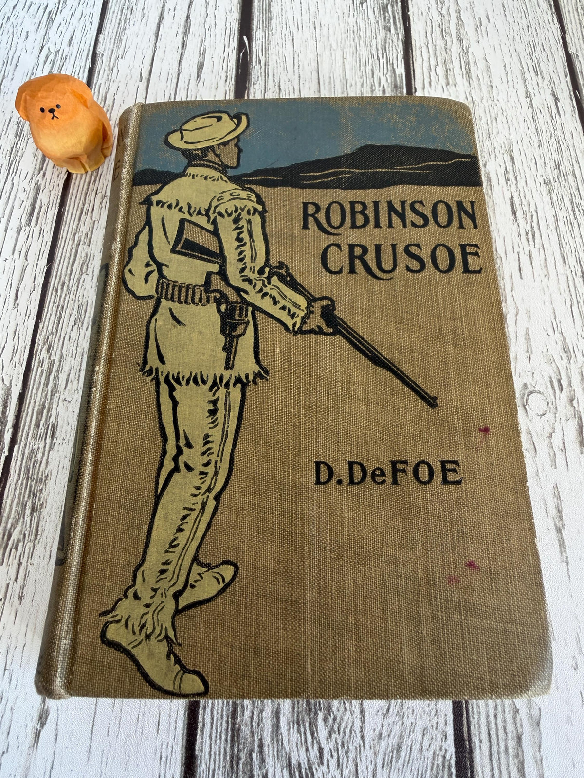 Robinson Crusoe by Daniel Defoe | 1922 Hardcover