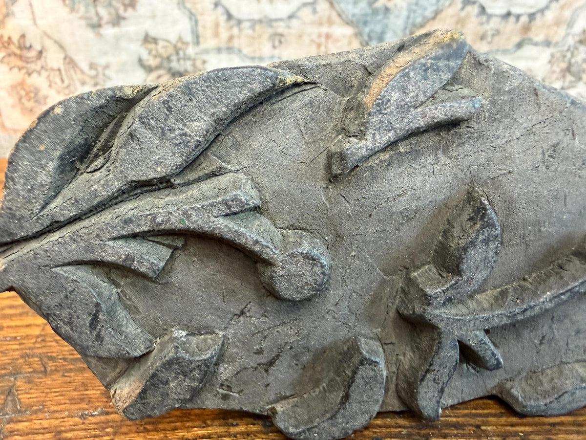 Flowing Leaf Vine Vintage Hand-Carved Textile Printing Block