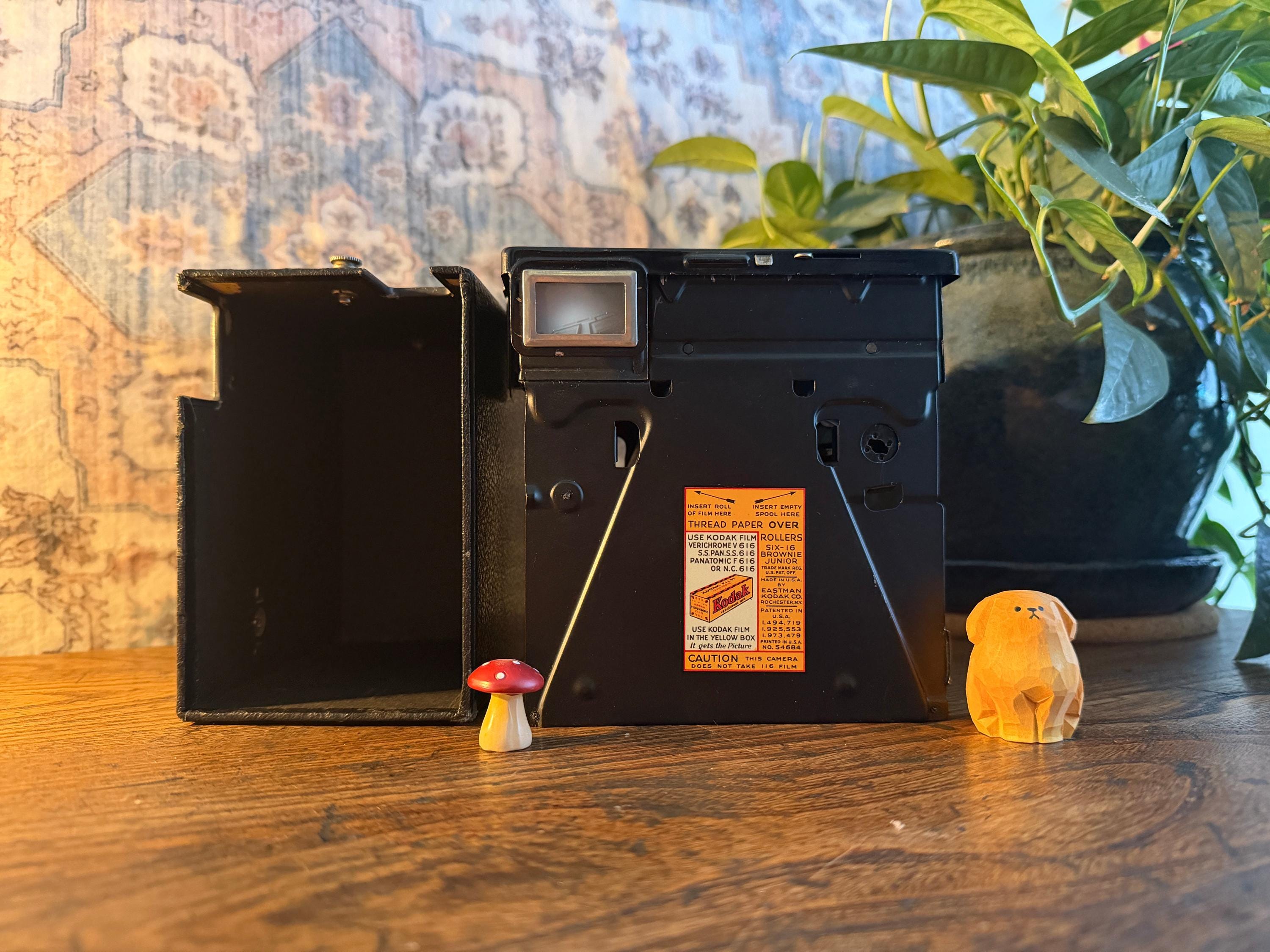 Kodak Brownie Junior Six-16 Box Camera | 1930s