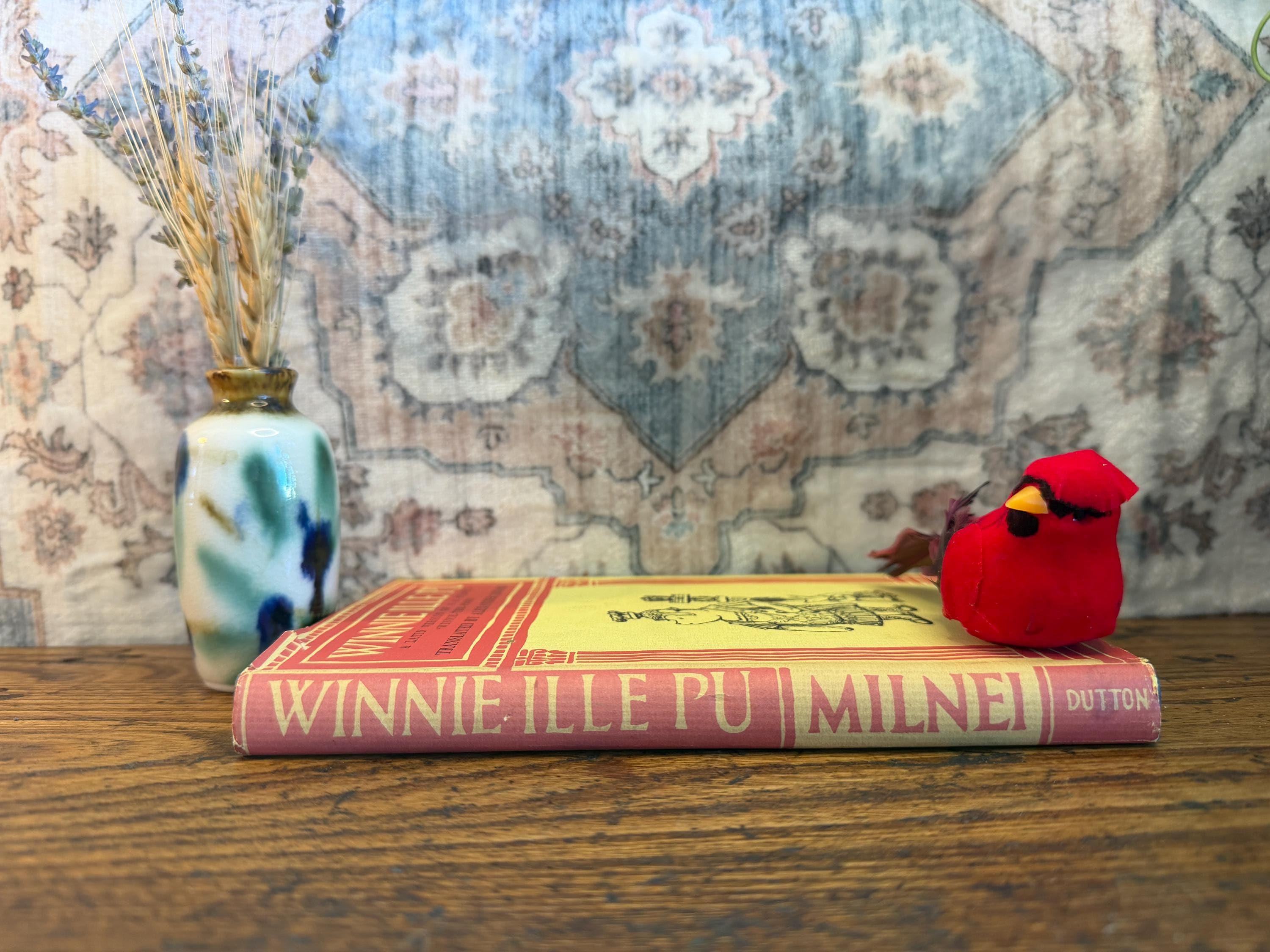 Winnie Ille Pu by A.A. Milne | 1961 Latin Edition Hardcover