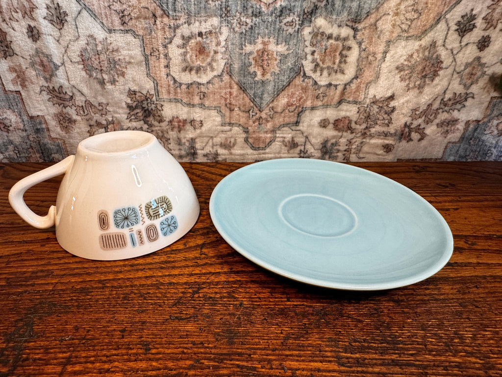 Cup & Saucer Set | 1960s Canonsburg Temporama