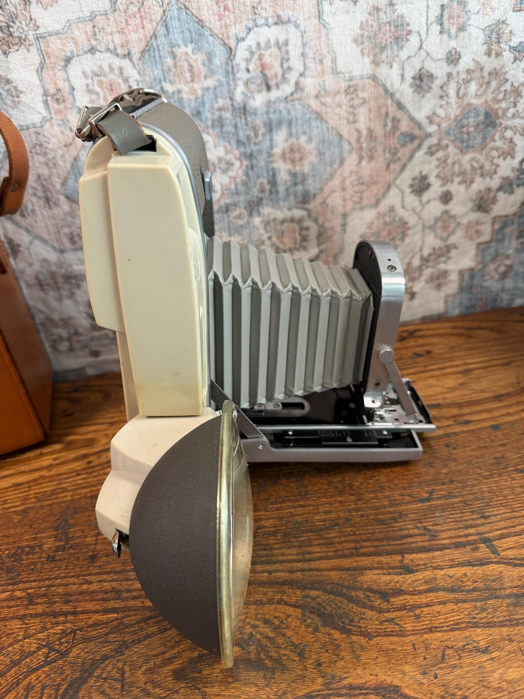 Polaroid Land Camera 150 & 800