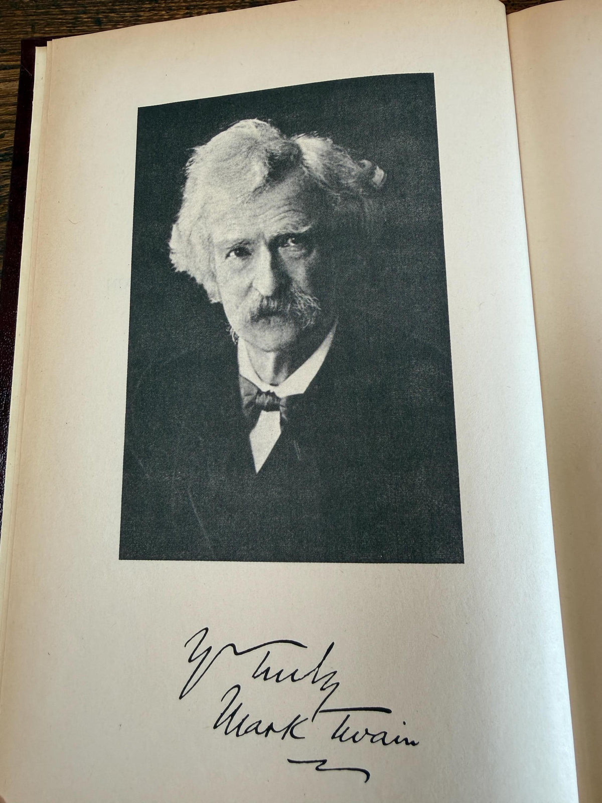 Illustrated Works of Mark Twain | Hardback 1979