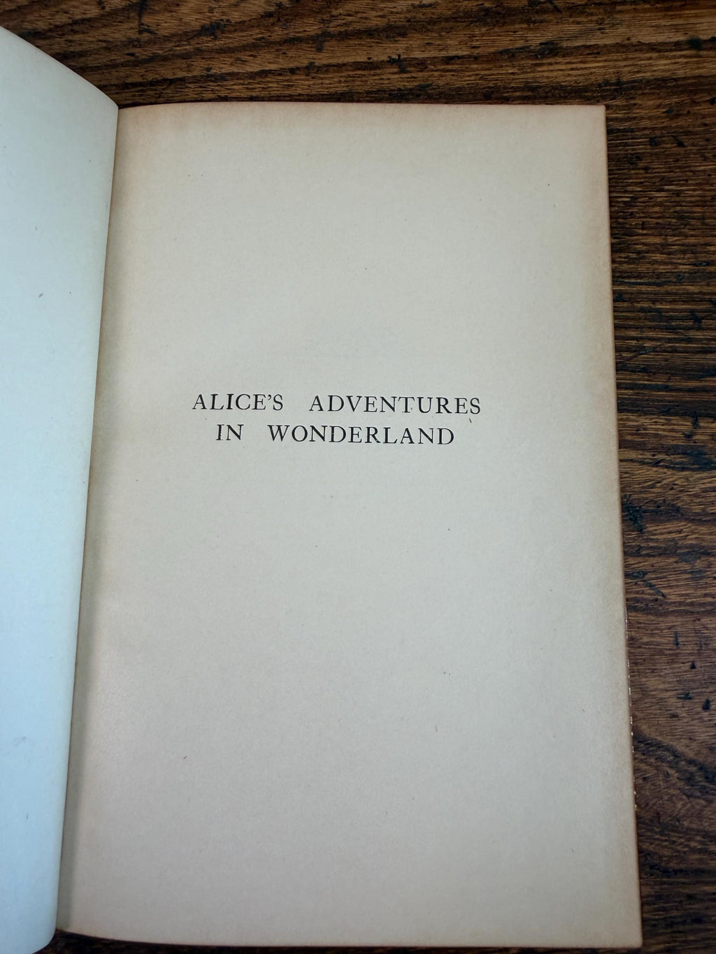 Alice in Wonderland & Through the Looking-Glass by Lewis Carroll | Riviere Leather 1925/1922