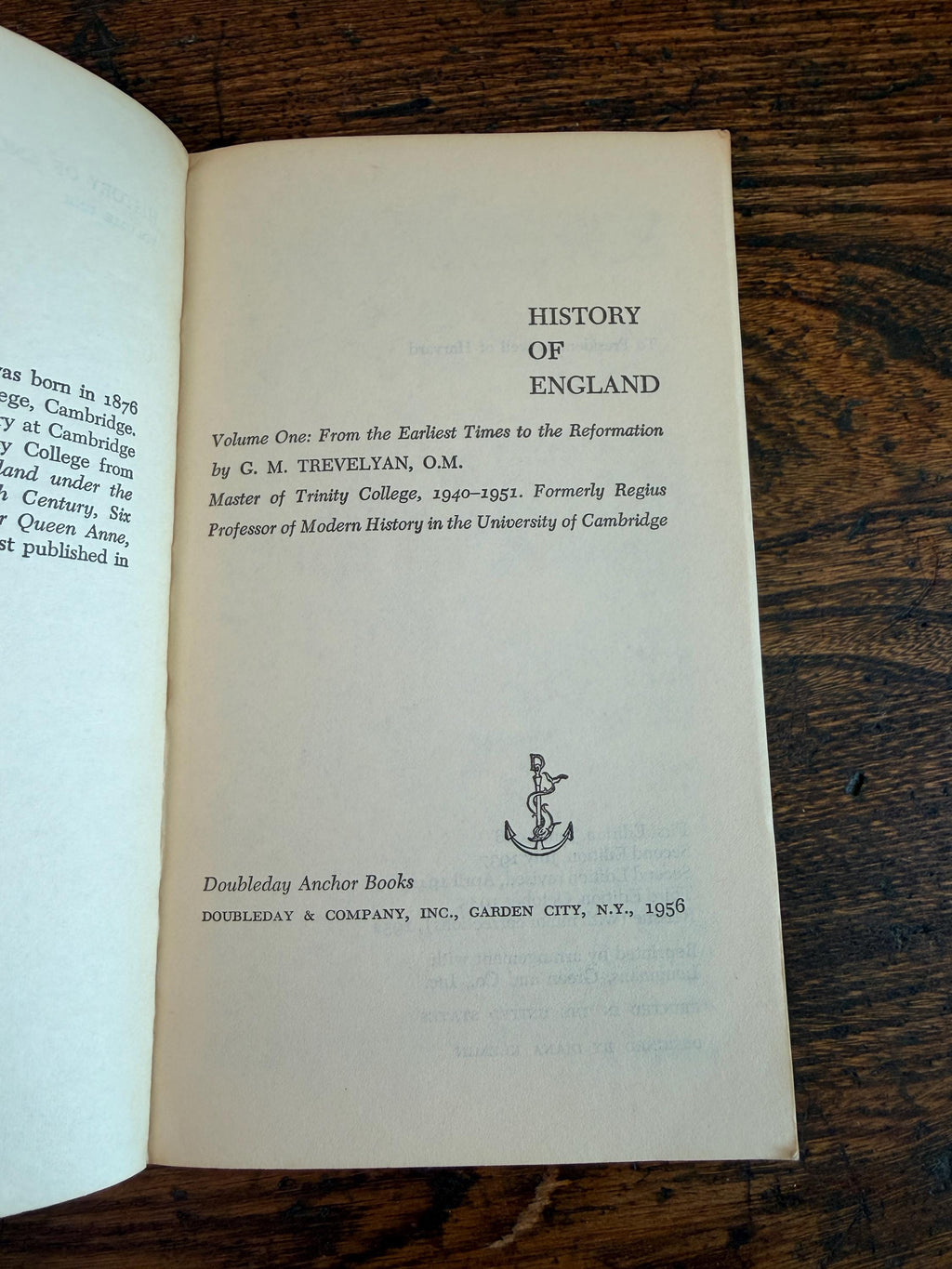 History of England by G.M. Trevelyan & The English Constitution | Paperback Lot 1952