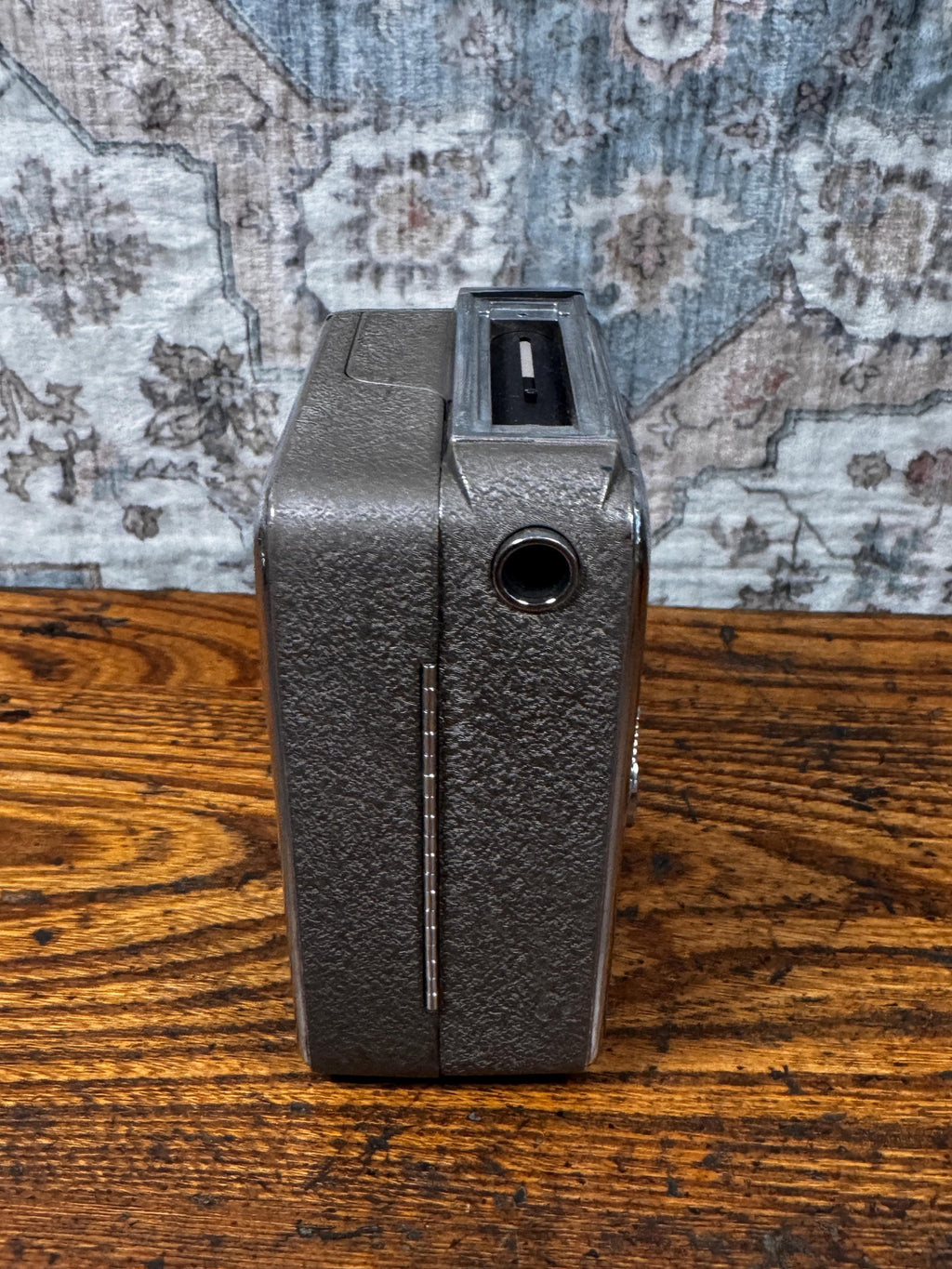 Revere 8 Model 40 Magazine Cine Camera | Elgeet Lens | Made in USA