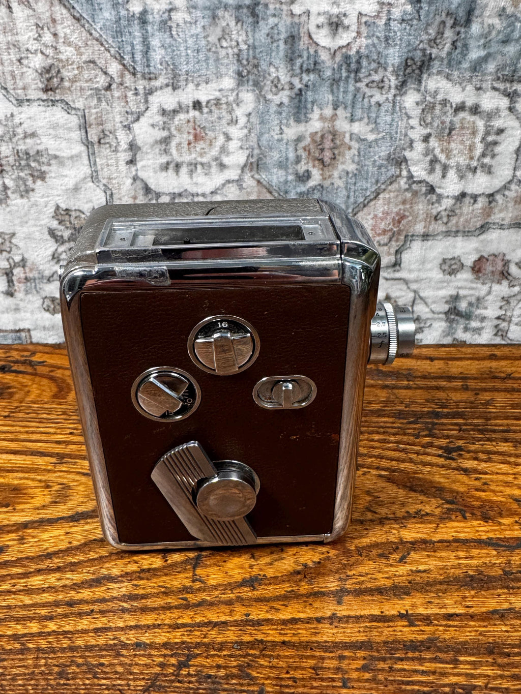Revere 8 Model 40 Magazine Cine Camera | Elgeet Lens | Made in USA