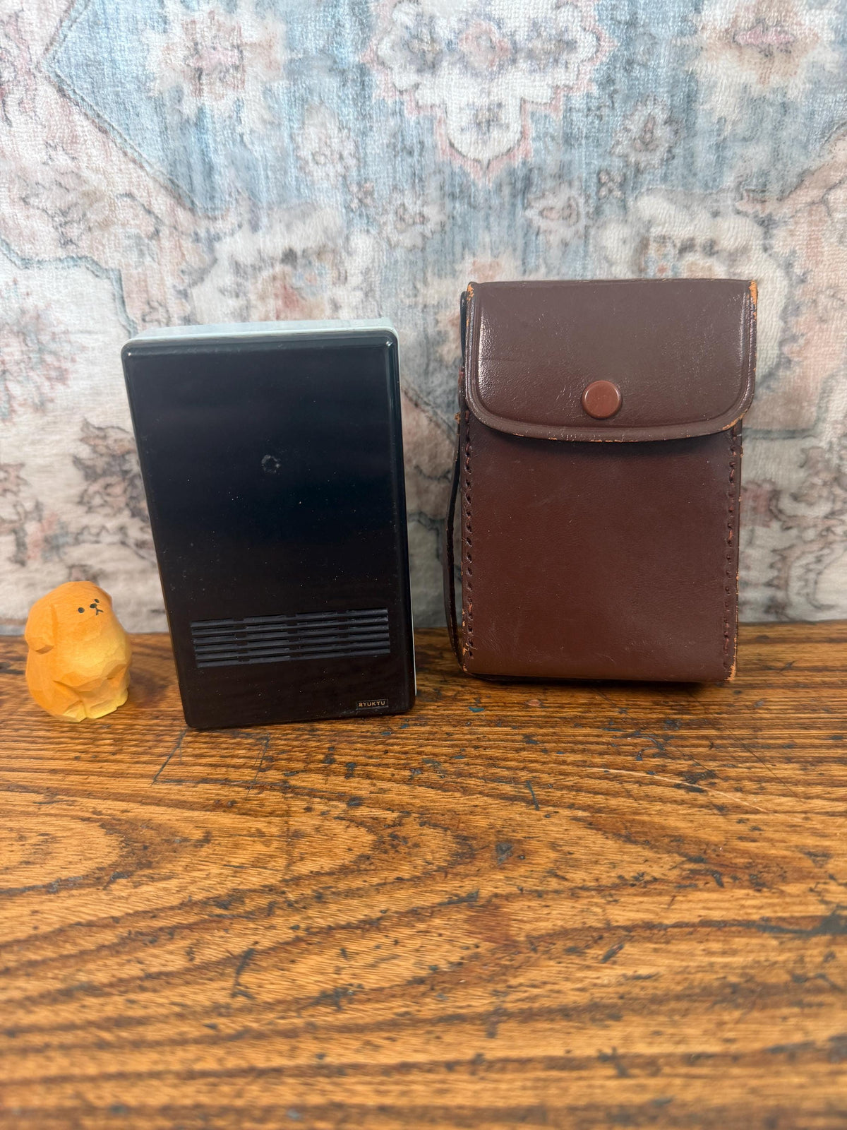 Americana Six Transistor Radio | Vintage Portable Radio 1960