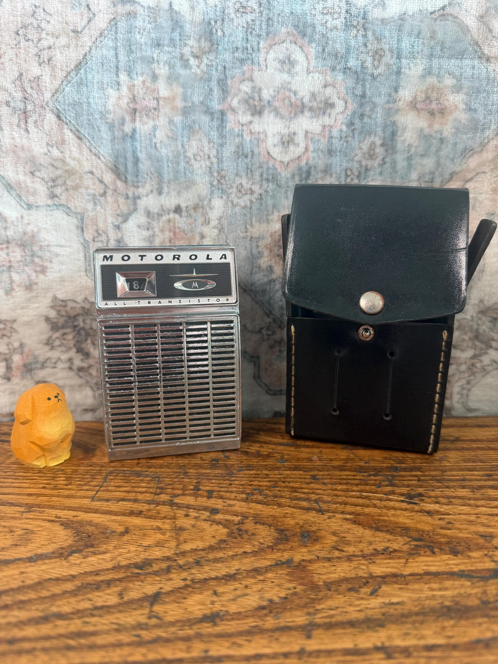 Motorola X25J Transistor Radio | Vintage Portable Radio 1964