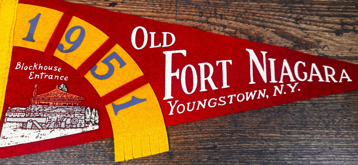 Vintage Old Fort Niagara Felt Pennant