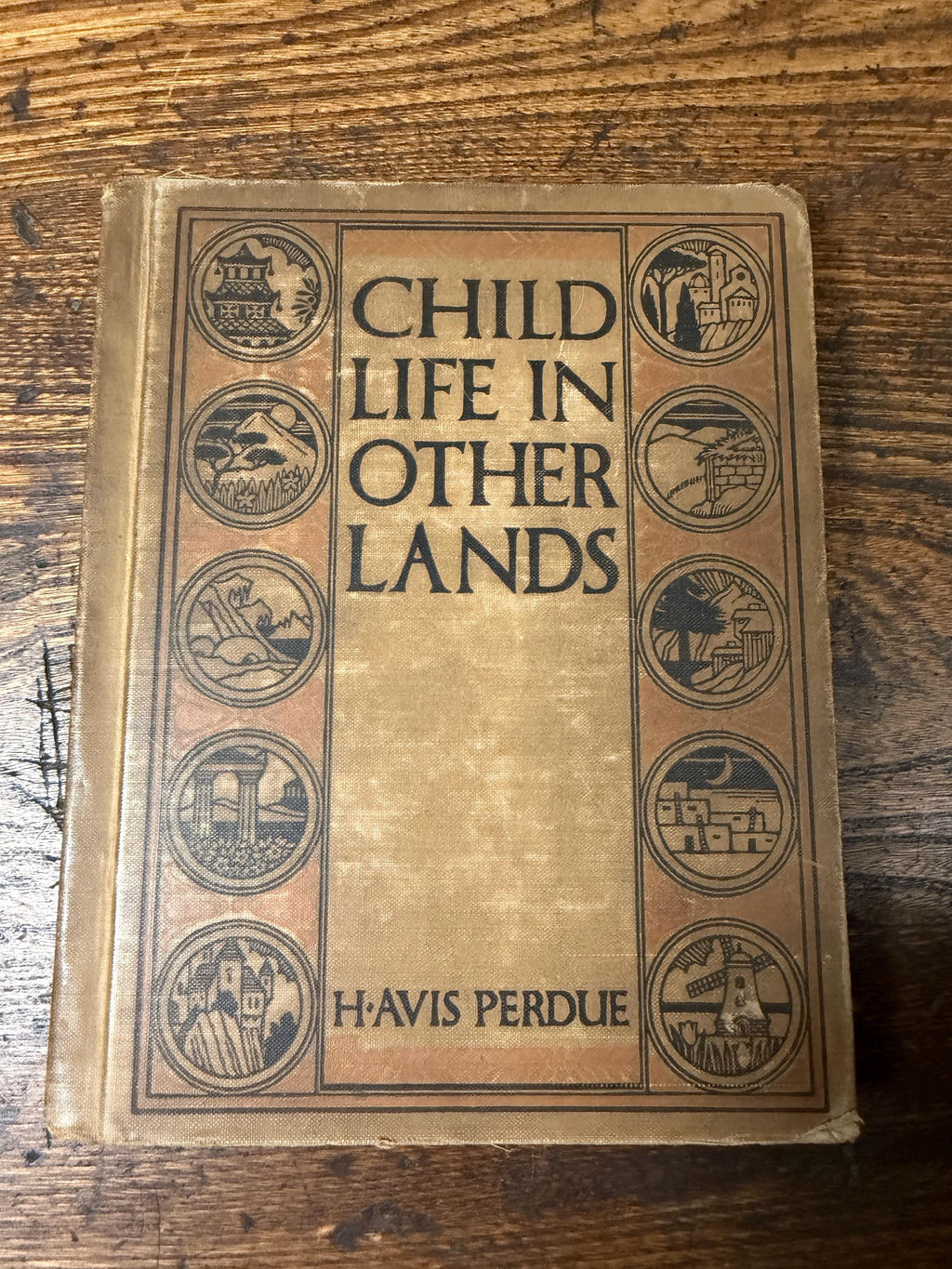Child Life in Other Lands by H. Avis Perdue | 1918 Hardback, Illustrated, Ex-Library