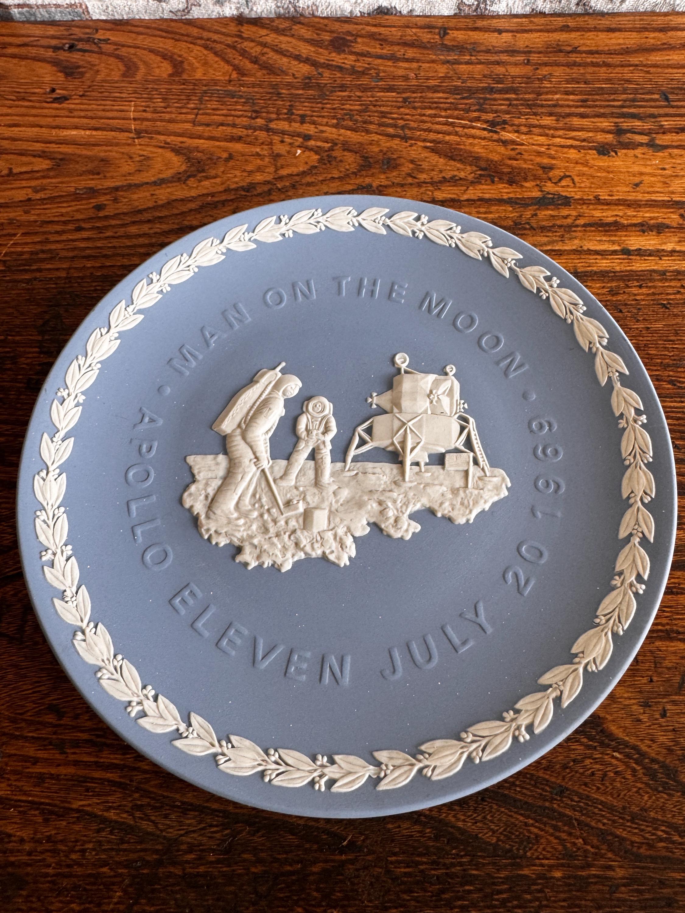 Wedgewood Apollo 11 Souvenir Plate - Man on the Moon 1969
