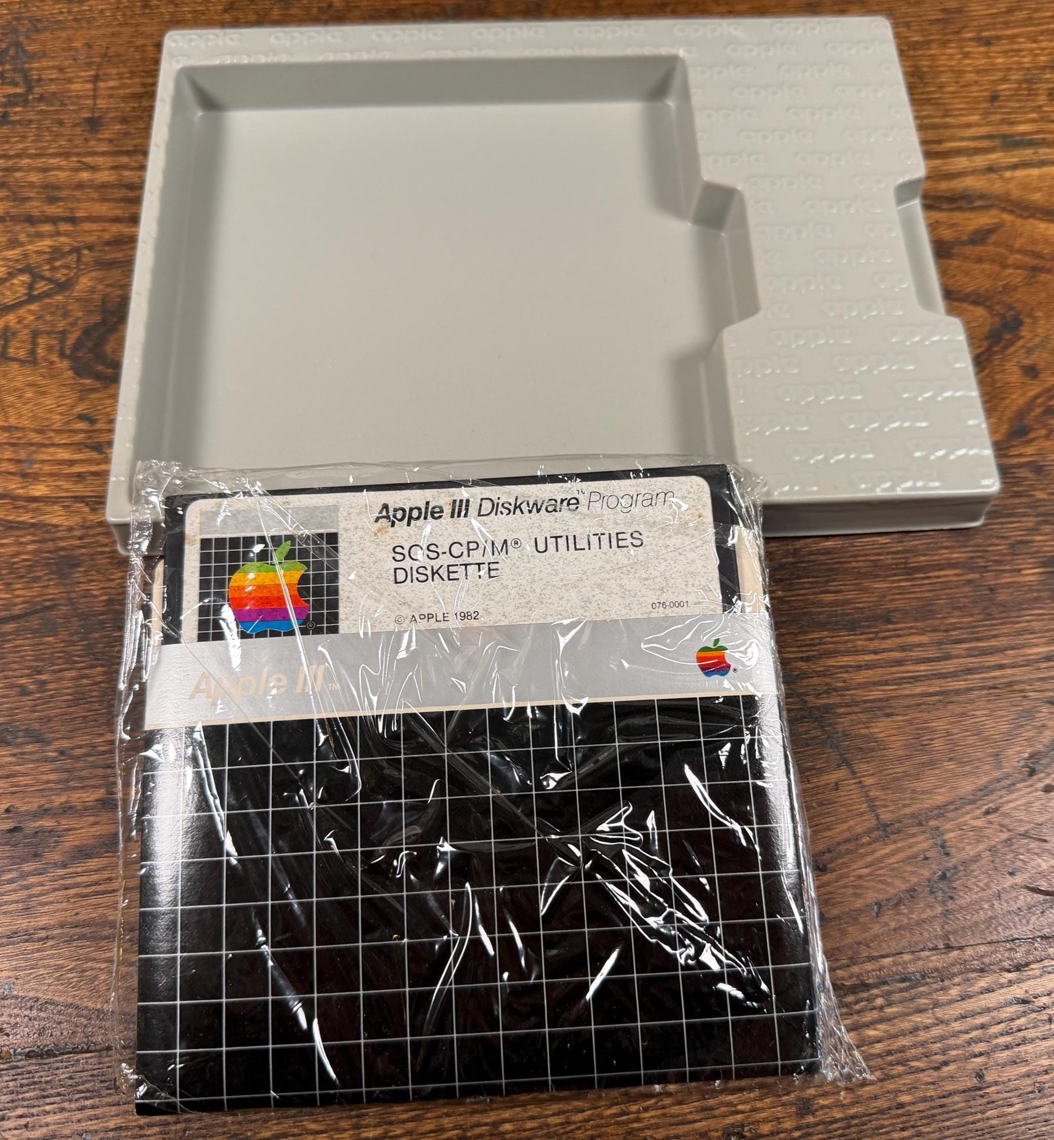 Apple III Microsoft BASIC Reference Manual and Diskware Program 1982