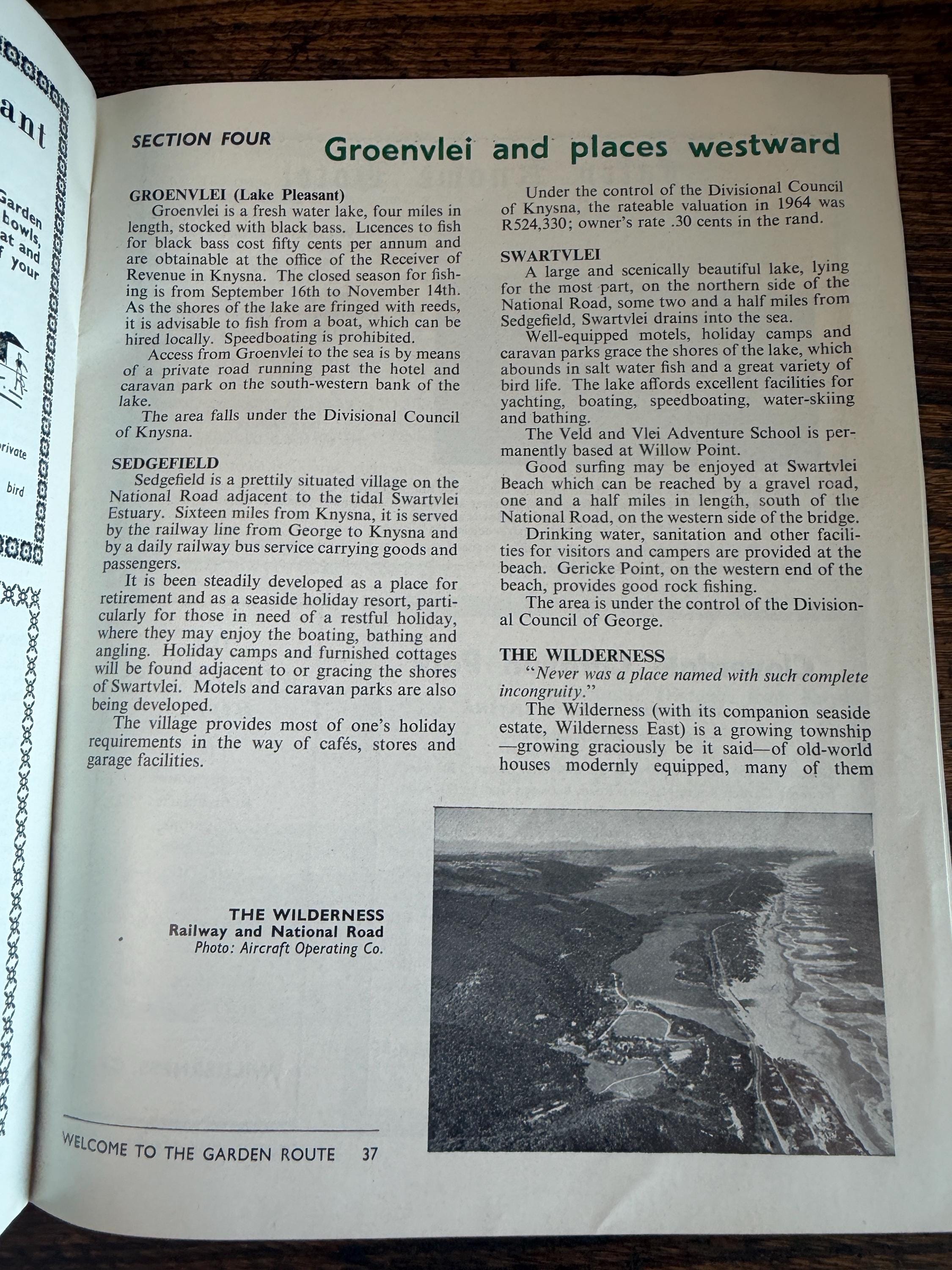 THE GARDEN ROUTE... in Spring and Autumn by The Publicity Association of Knysna Plettenberg Bay and District | 1965 Book