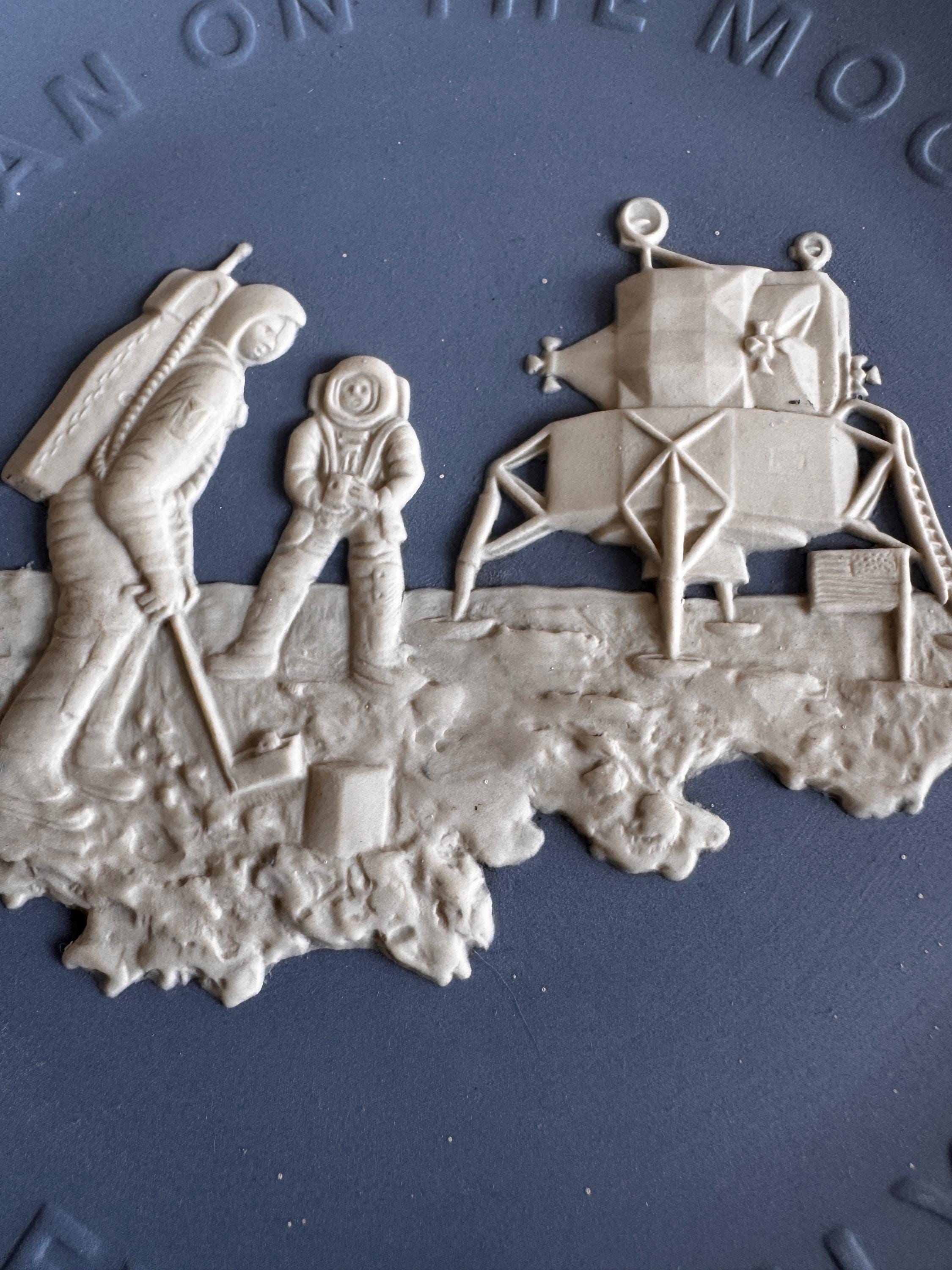 Wedgewood Apollo 11 Souvenir Plate - Man on the Moon 1969