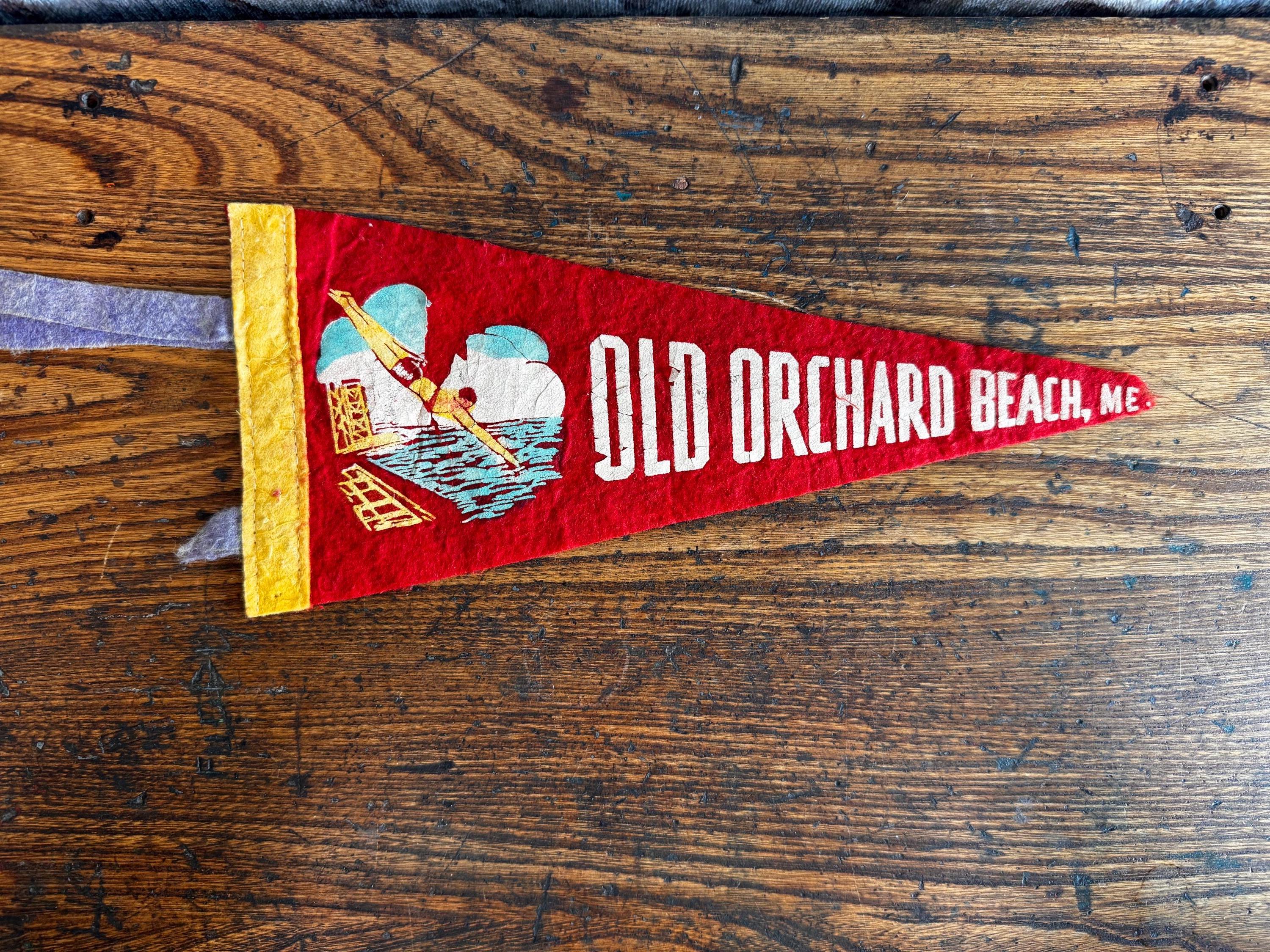 Old Orchard Beach Maine Vintage Felt Souvenir Pennant