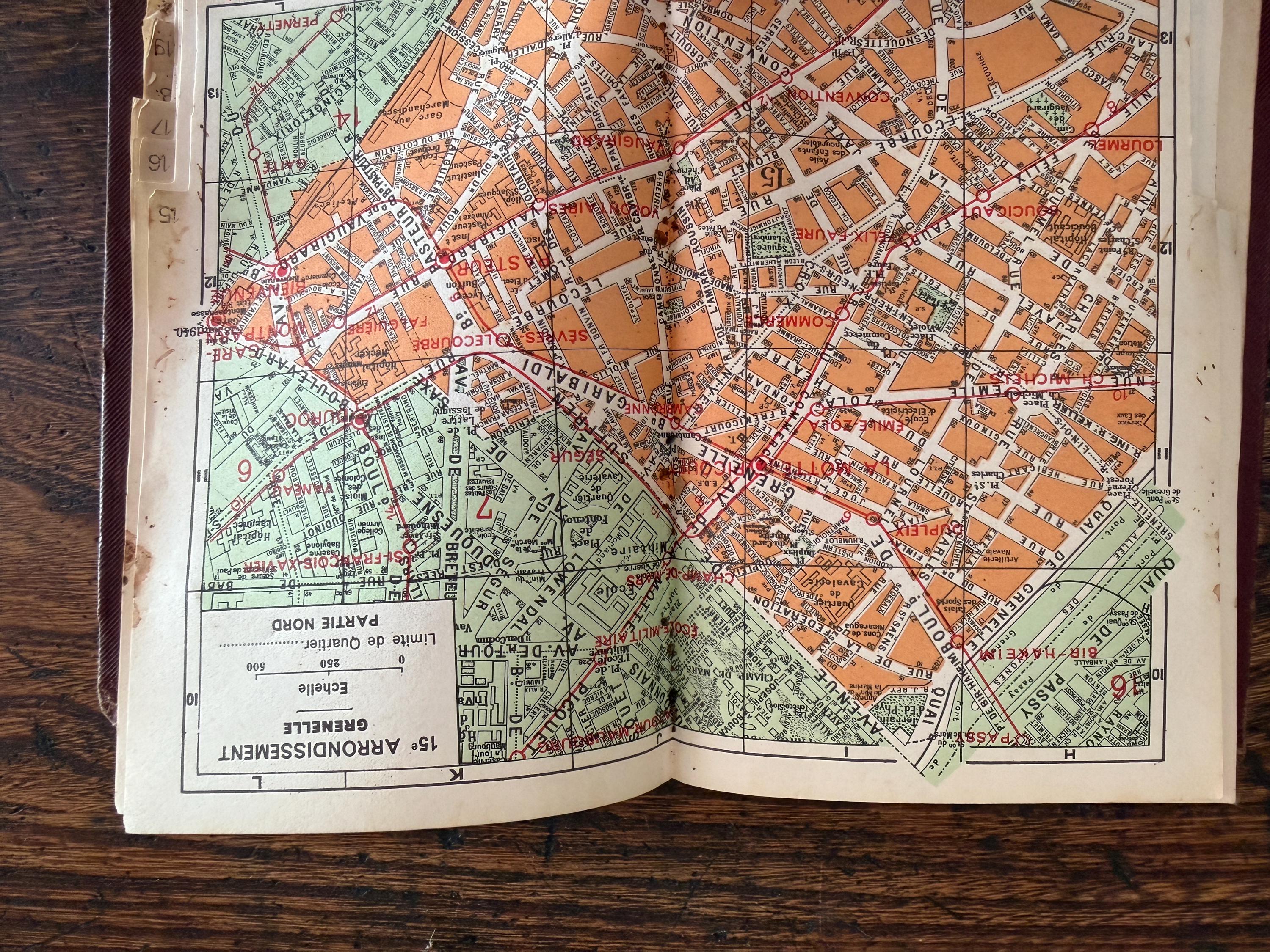 Guide Indicateur des Rues de Paris by A. Léconté | Early 20th Century Book