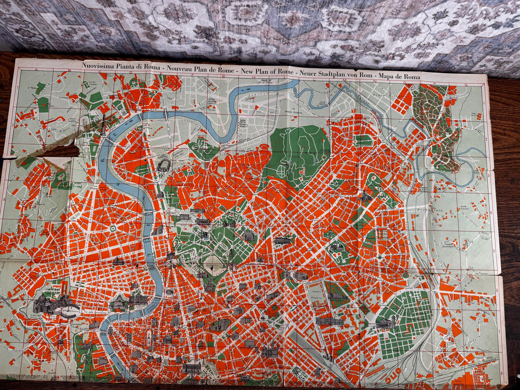 Nuovissima Pianta di Roma Guide and Map