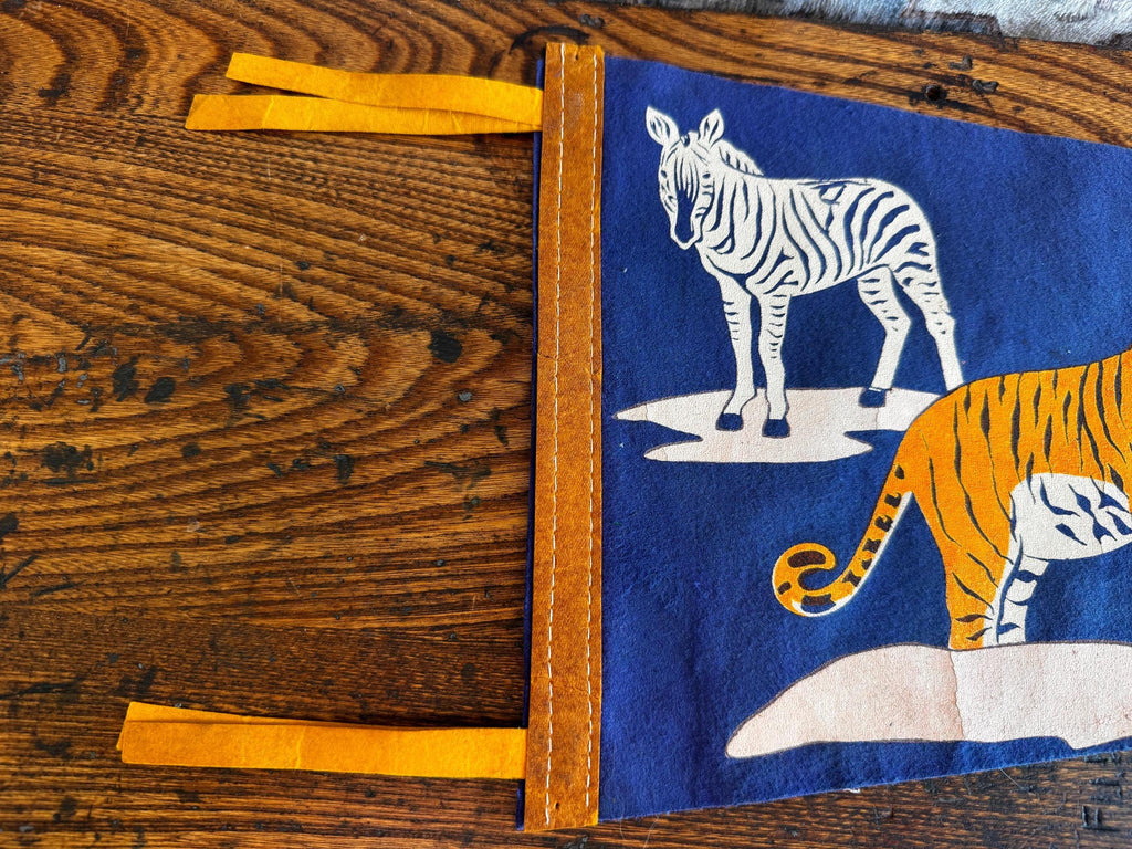 Vintage Bronx Zoo Felt Souvenir Pennant with Tiger and Zebra
