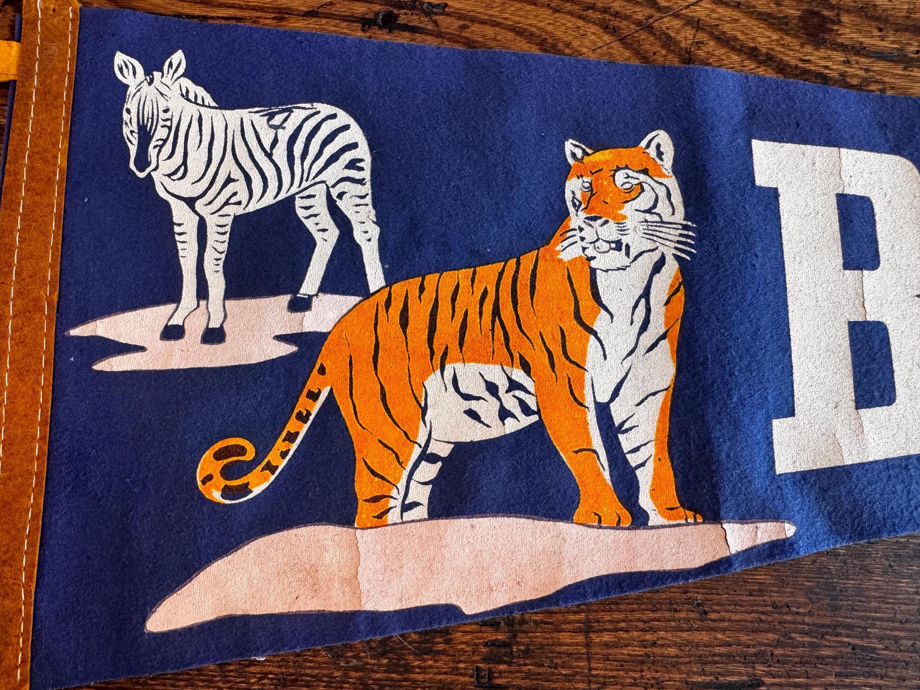 Vintage Bronx Zoo Felt Souvenir Pennant with Tiger and Zebra