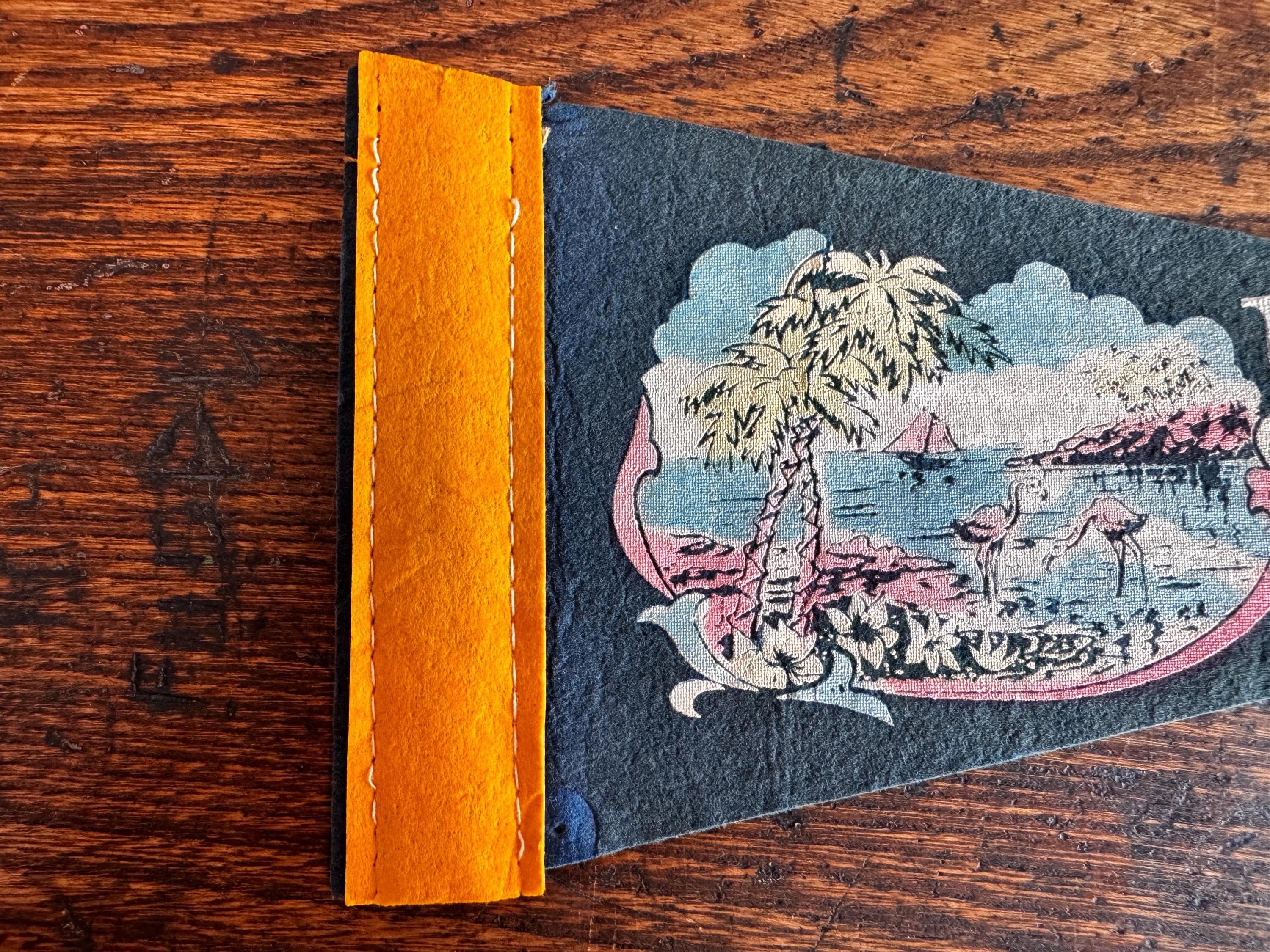 Vintage Florida Felt Souvenir Pennant 9 Inch