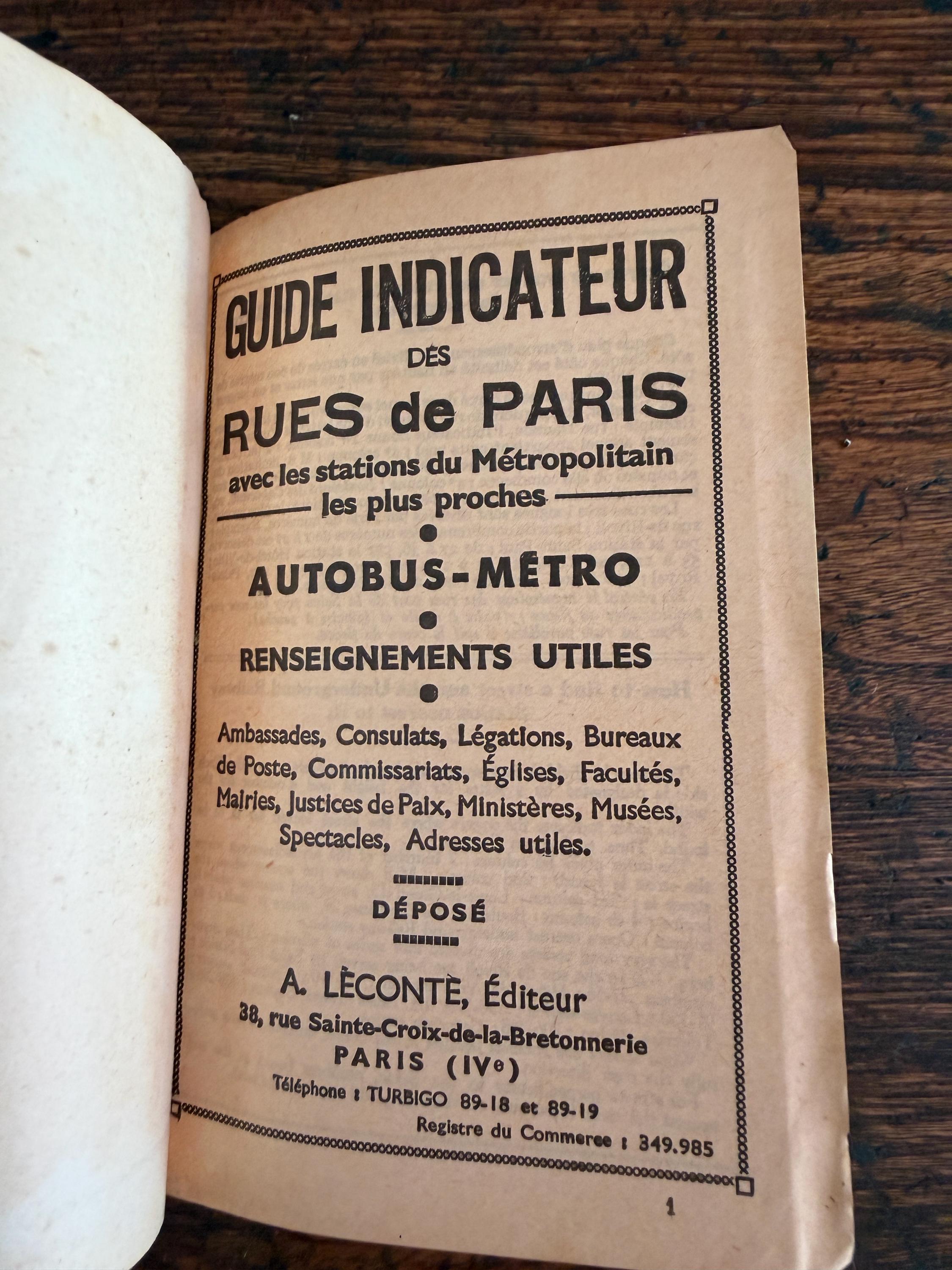 Guide Indicateur des Rues de Paris by A. Léconté | Early 20th Century Book