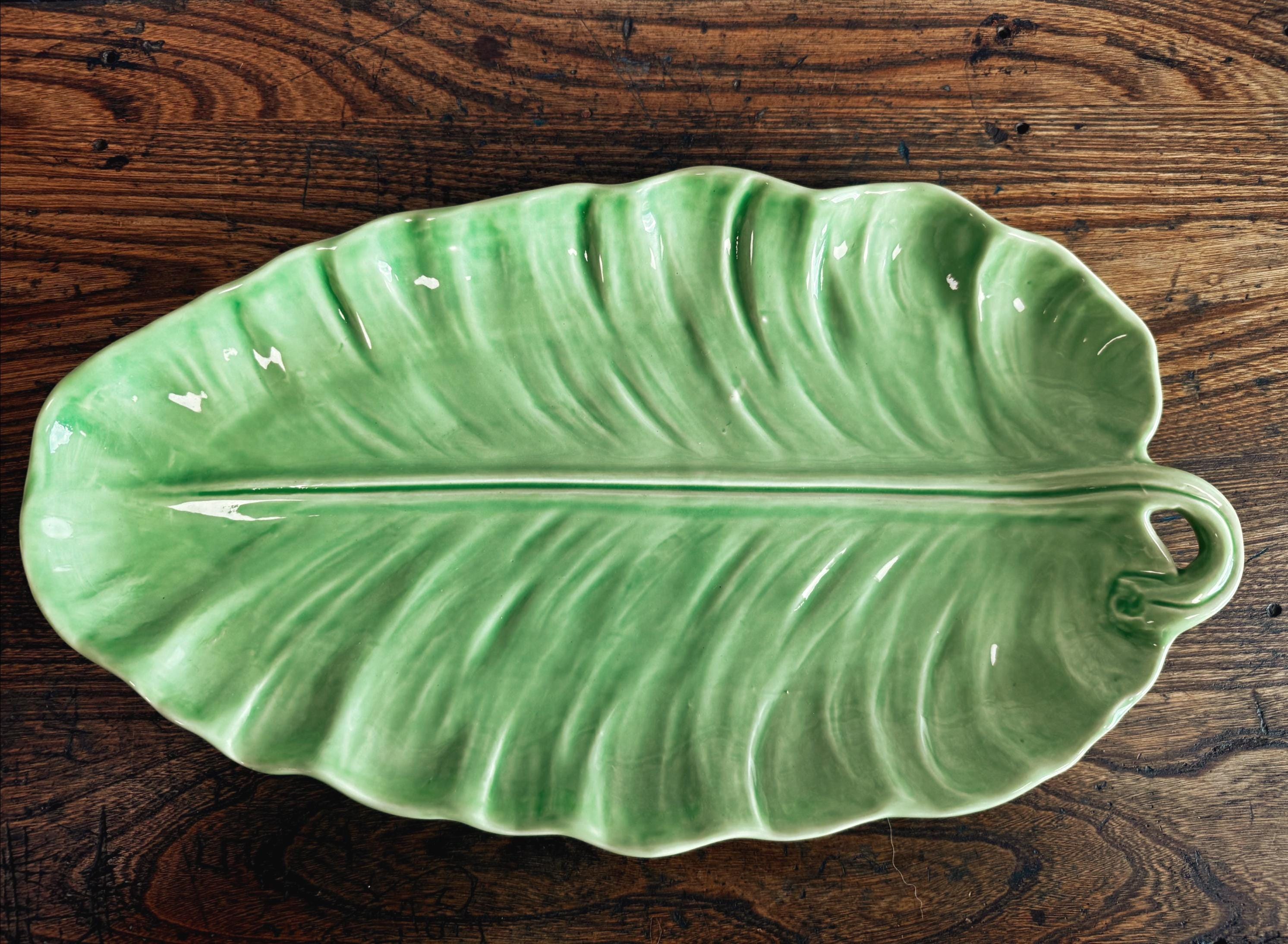 Green Ceramic Leaf-Shaped Serving Platter