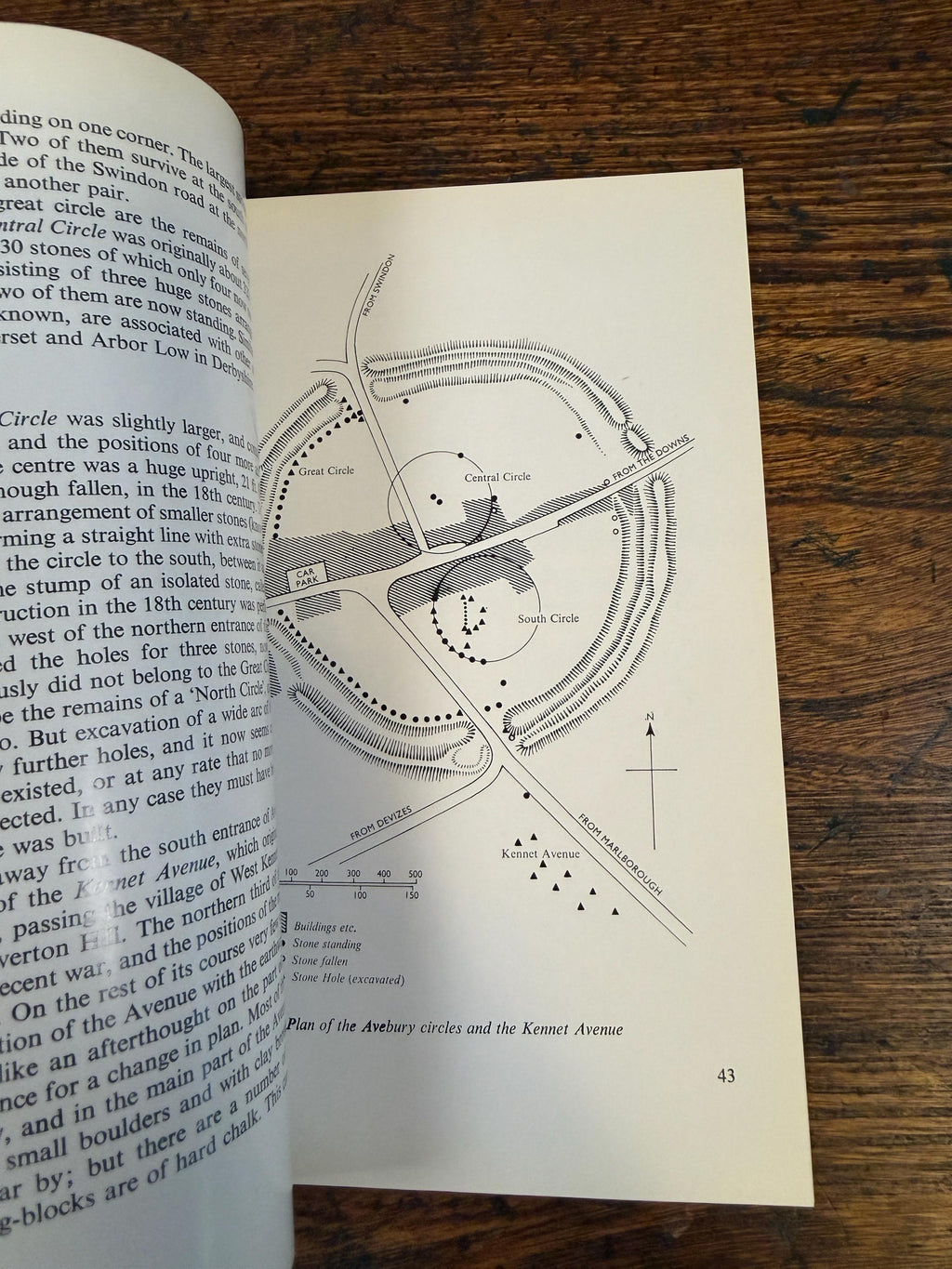 Stonehenge and Avebury and Neighbouring Monuments by R. J. C. Atkinson | 1959 Illustrated Guide with Postcards