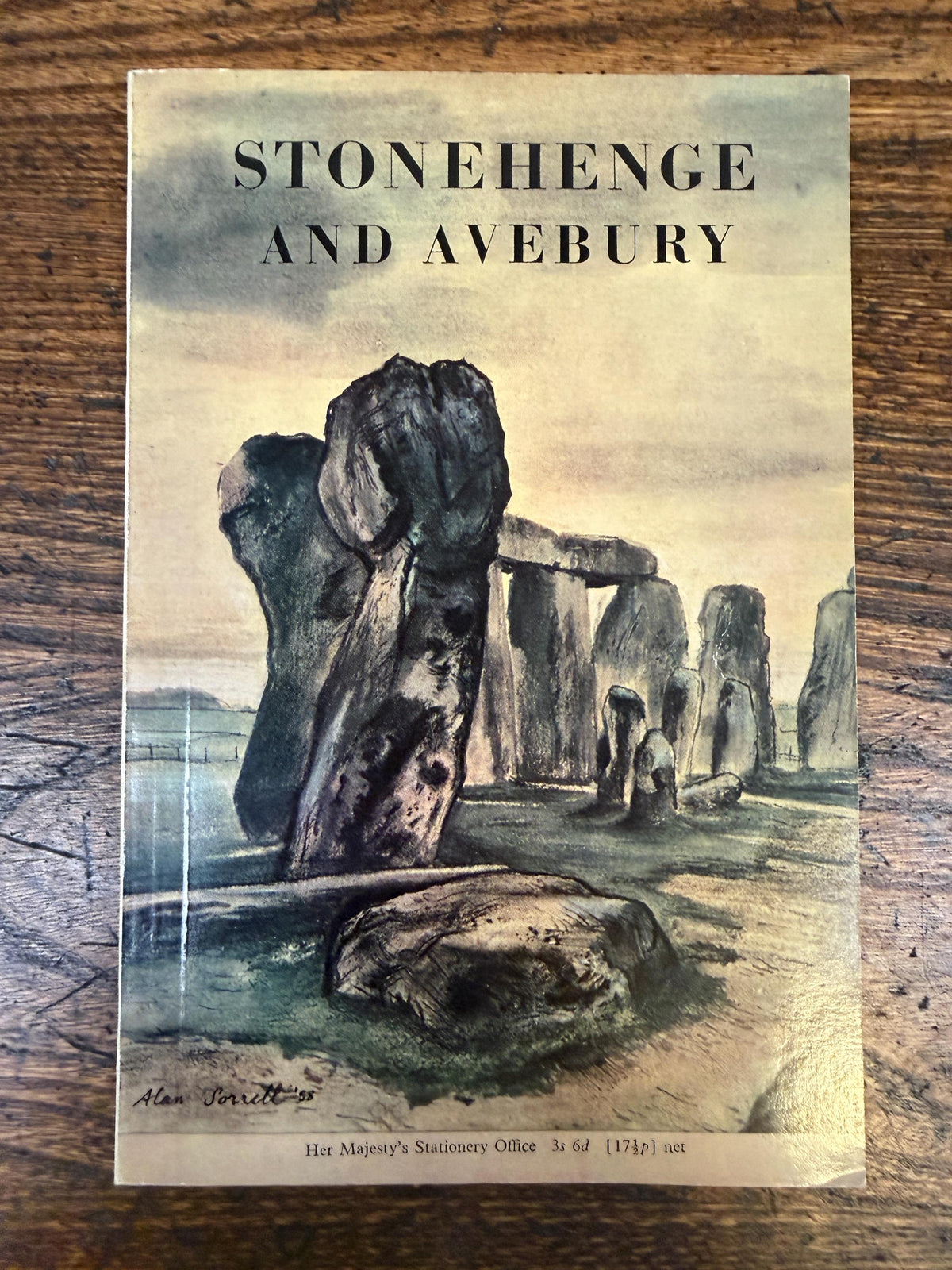 Stonehenge and Avebury and Neighbouring Monuments by R. J. C. Atkinson | 1959 Illustrated Guide with Postcards