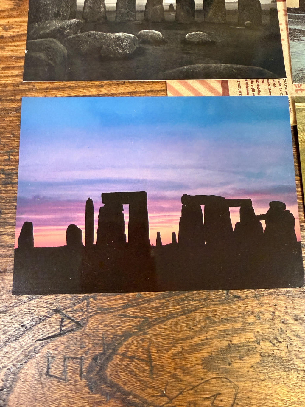 Stonehenge and Avebury and Neighbouring Monuments by R. J. C. Atkinson | 1959 Illustrated Guide with Postcards