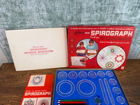Kenner's New Spirograph Drawing Toy