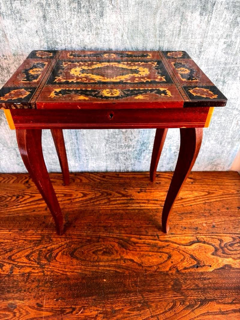 Vintage Italian Inlaid Music Box Table – Marquetry Side Table – Isola di Capri