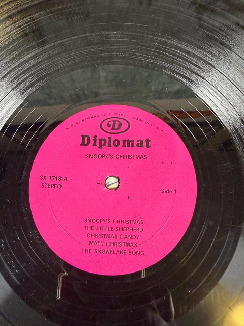 Snoopy's Christmas Vinyl Record by Diplomat - Festive Holiday Music