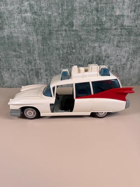 Vintage 1986 Kenner The Real Ghostbusters Ecto-1 Toy Vehicle