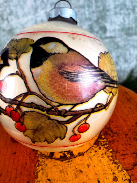 Hallmark 1976 Chickadee Christmas Ornament