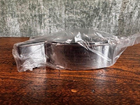 Quick-Eze Stainless Steel Puff Pastry Fish Cutter
