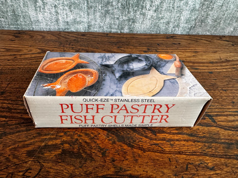 Quick-Eze Stainless Steel Puff Pastry Fish Cutter