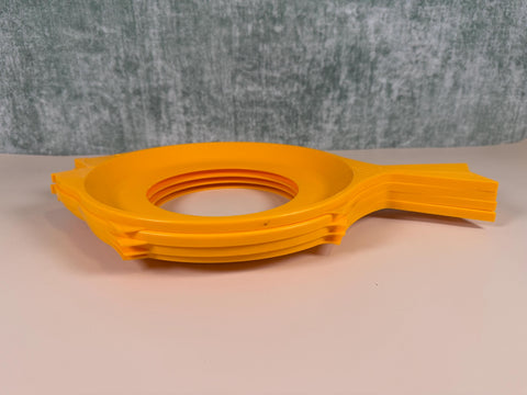 Vintage Yellow Fish Picnic Plate Holders